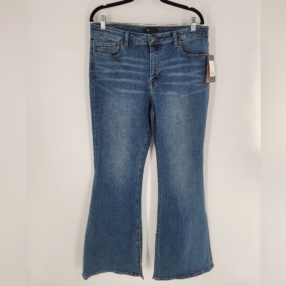 FRYE Wide Leg Flare Split Hem High Rise Jeans Size 14 New